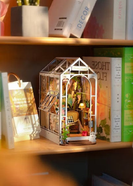 DIY Miniature Book Nook Kit | Garden House