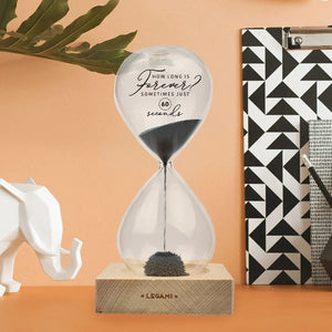 Legami Magnetic Hourglass